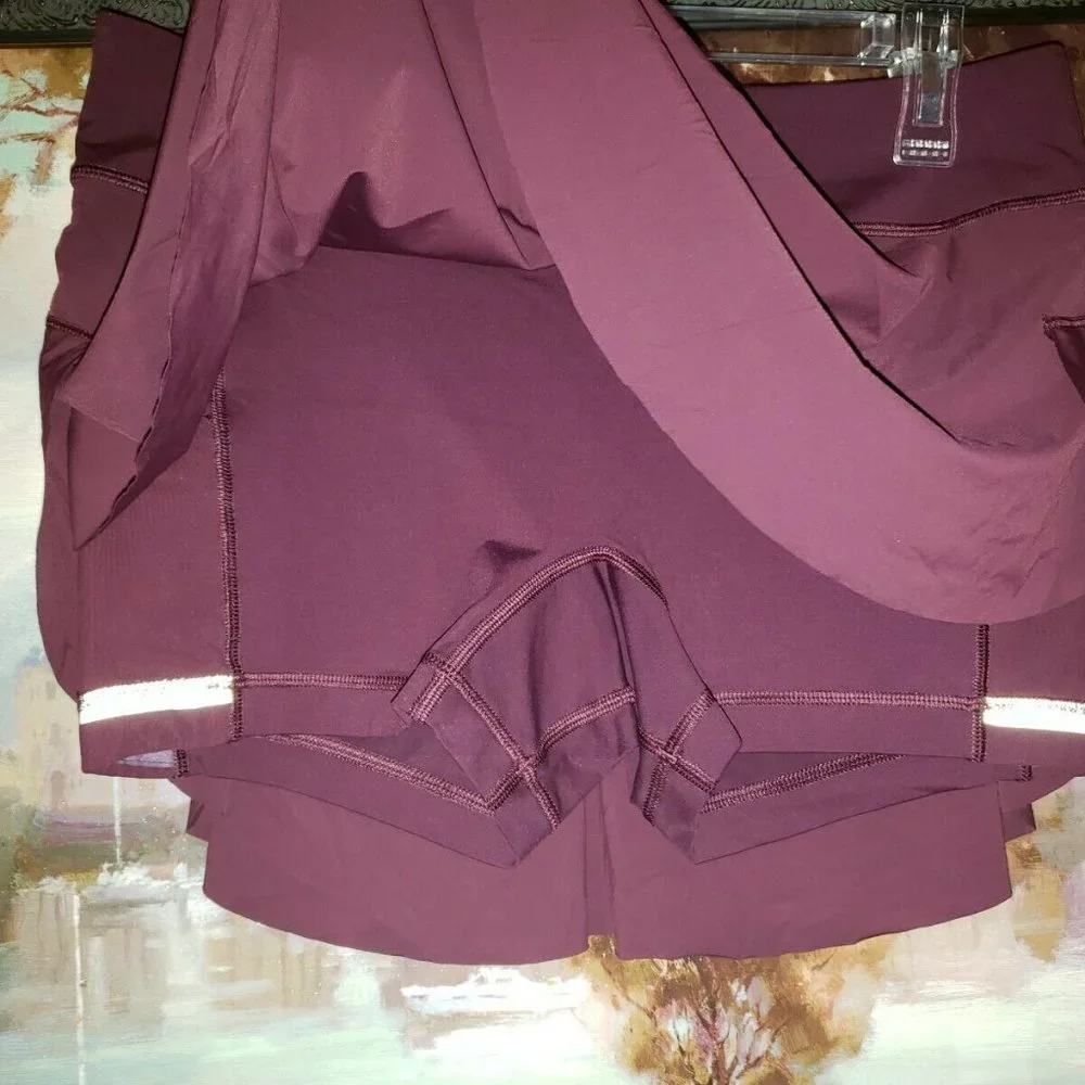 Lululemon Quick Pace Skirt w Shorts Dark Adobe  vine red sz  8  Like new - Picture 4 of 8